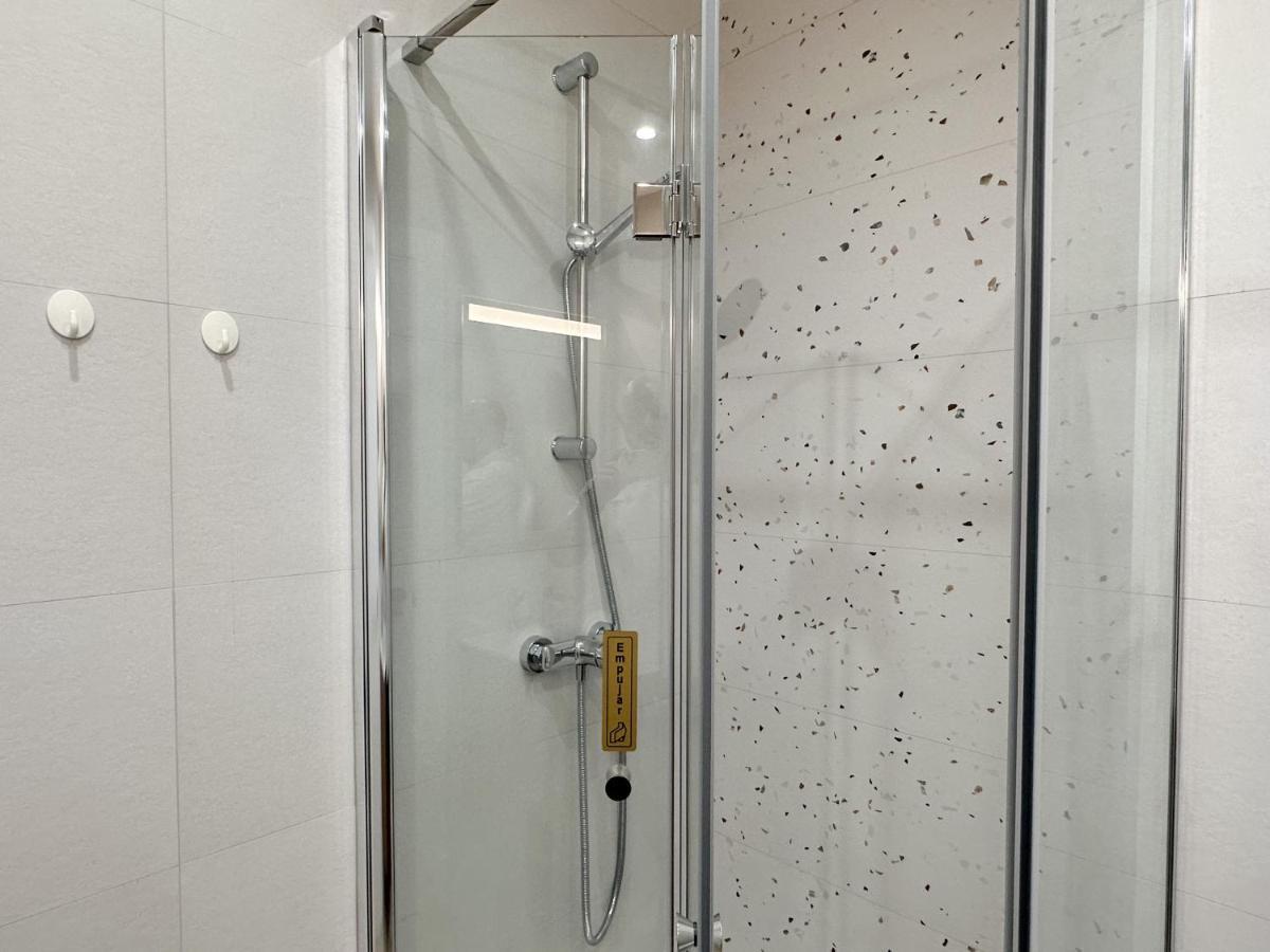Carabeo 26 Boutique Studio Casasol Нерха Экстерьер фото