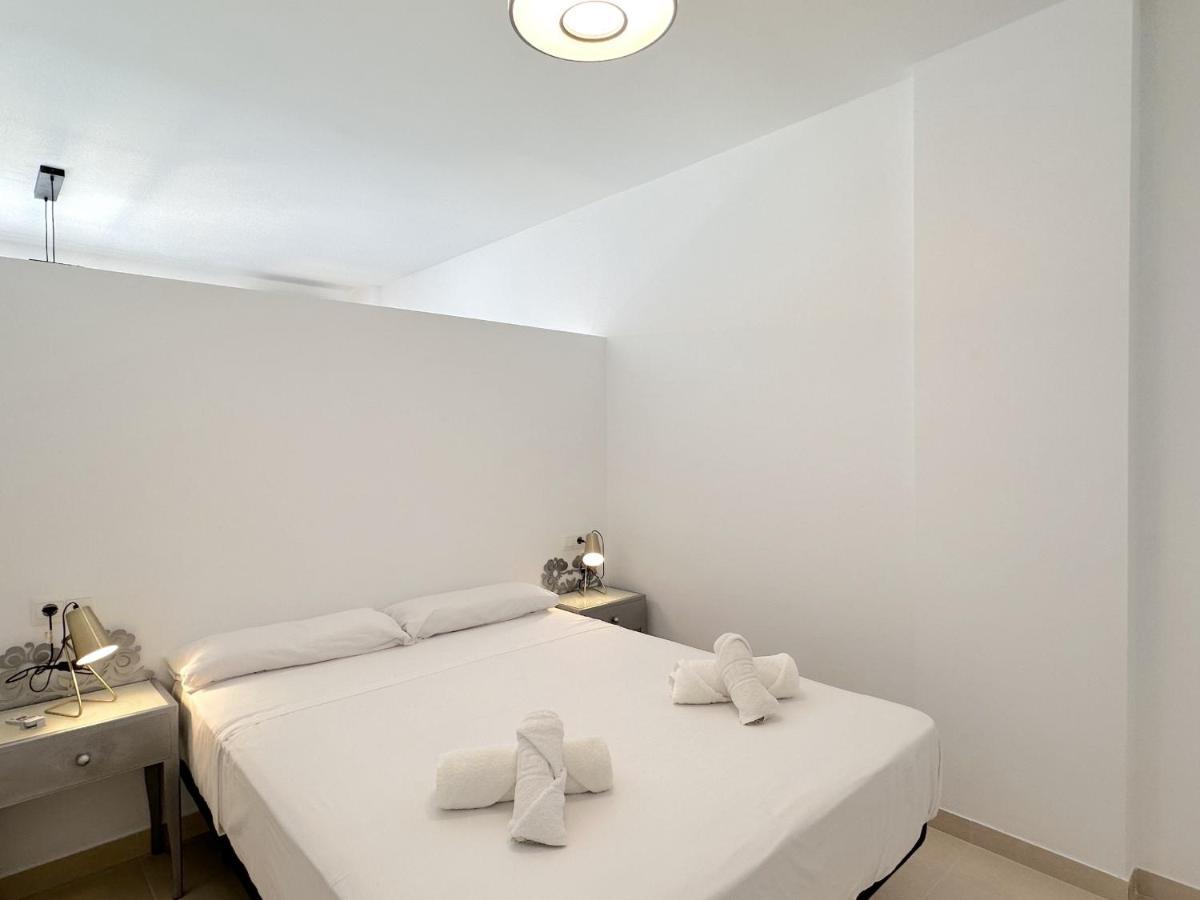 Carabeo 26 Boutique Studio Casasol Нерха Экстерьер фото